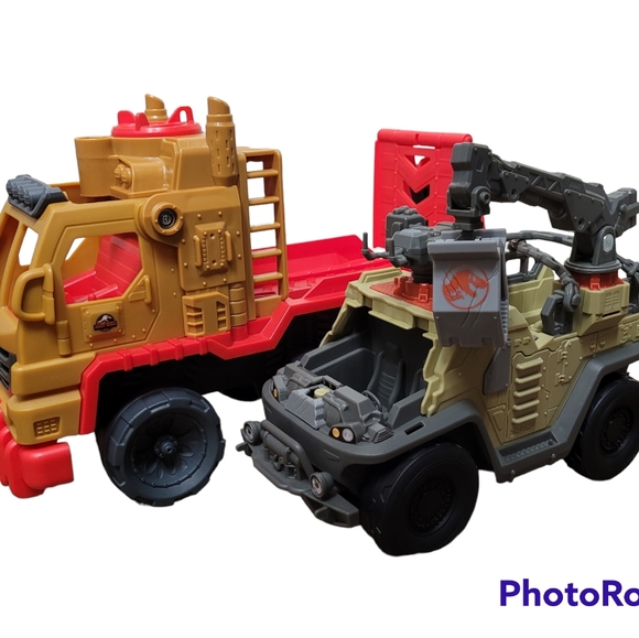 2 Mattel Jurassic World Dominion Capture and Crush Truck & Jurassic World Hauler - Picture 1 of 9